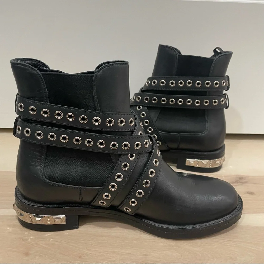 Miu Miu 5T652A Bisonte 2 Nero (Black) Women’s Biker Leather Boots Size 41 Buckle - Picture 9 of 16